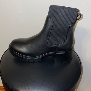 Steve Madden boots